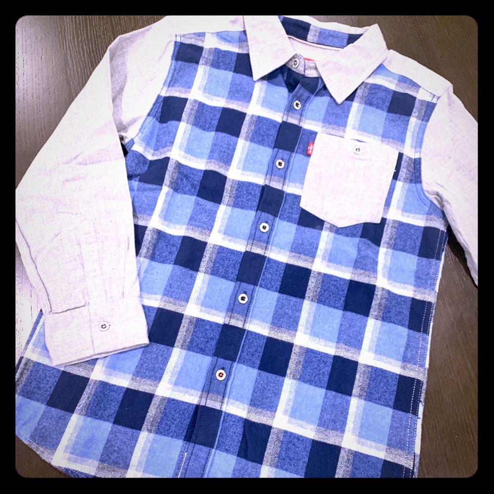 NWT Boys Flannel style Levi’s long sleeves shirt